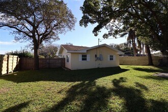 1602 S Lady Mary Dr in Clearwater, FL - Building Photo - Building Photo