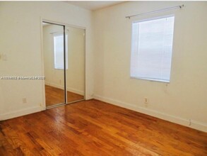 1104 NE 17th Terrace in Fort Lauderdale, FL - Building Photo - Building Photo
