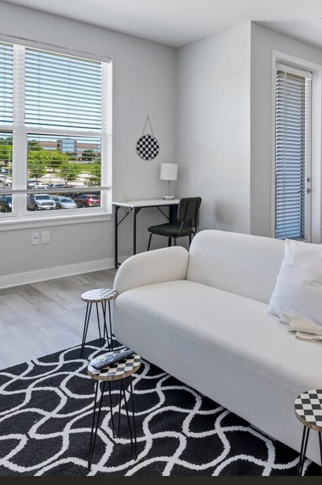 property at 100 Viva Bene Cir