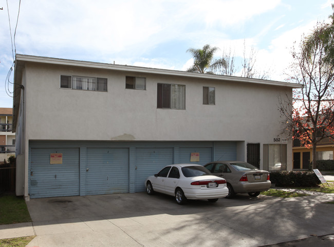 502 Walnut Ave in Long Beach, CA - Building Photo - Building Photo