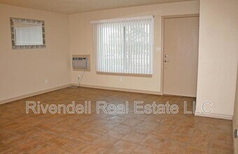 532 Oakwood Dr in Castle Rock, CO - Foto de edificio - Building Photo