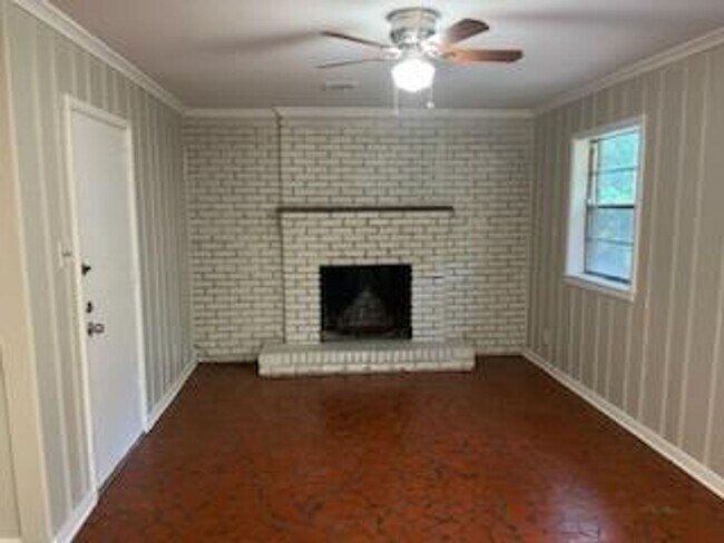 1467 Wheaton St in Memphis, TN - Building Photo - Building Photo