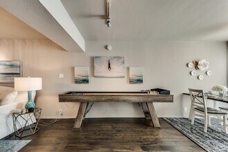 6015 Gaston Ave in Dallas, TX - Building Photo - Building Photo