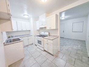264 Johnson Rd in Oxnard, CA - Building Photo - Building Photo