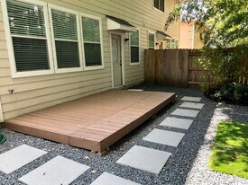 114 N Camellia Grove Cir in Spring, TX - Building Photo