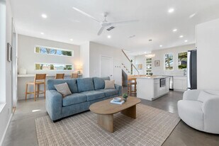 2A Sanchez Cove in St. Augustine, FL - Building Photo