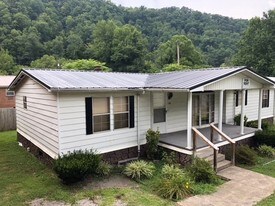 2182 S Mayo Trail