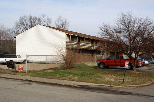 1201 9th St in Vienna, WV - Building Photo - Building Photo