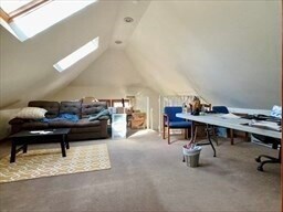 22 Westbourne Rd in Newton, MA - Building Photo - Building Photo