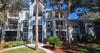 2569 Grassy Point Dr in Lake Mary, FL - Building Photo