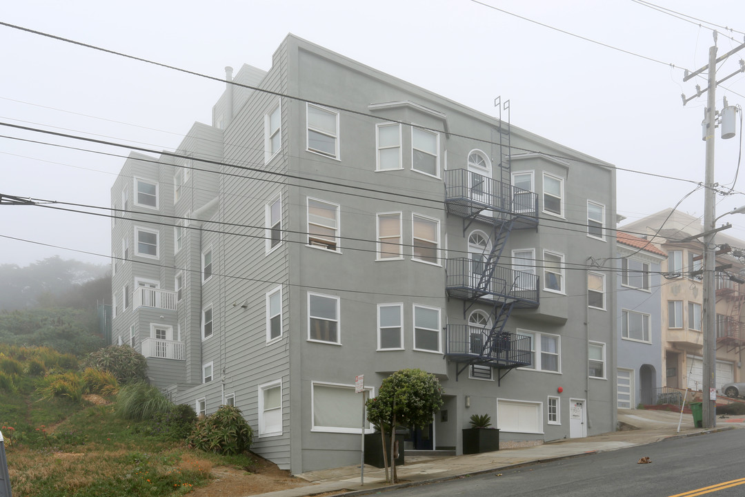 4740 Balboa Street in San Francisco, CA - Foto de edificio