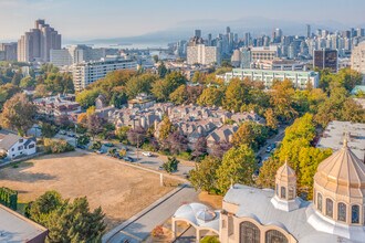 Connaught Estates in Vancouver, BC - Building Photo - Building Photo