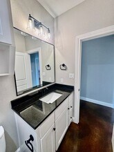 165 W Windmill Way, Unit 167 in Robinson, TX - Foto de edificio - Building Photo