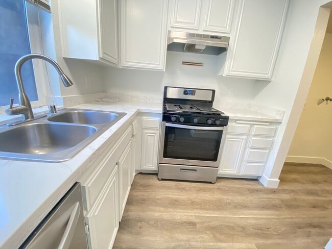 property at 15 Sand Dollar Ct