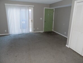5553 Canterbury Ln in Lincoln, NE - Building Photo - Building Photo