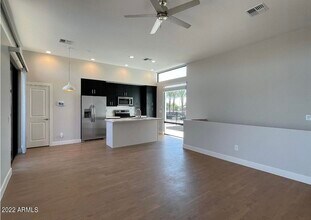 6060 E Baseline Rd in Mesa, AZ - Building Photo - Building Photo