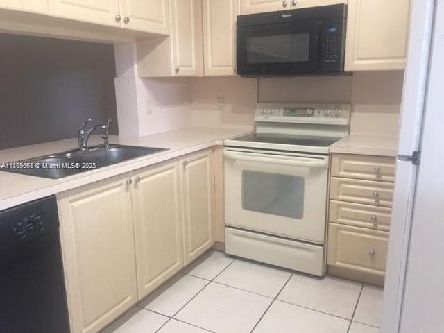 2893 Belmont Ln in Hollywood, FL - Foto de edificio - Building Photo