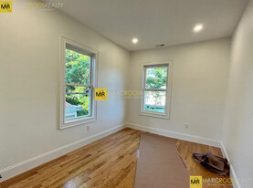 234 Calumet St, Unit 1 in Boston, MA - Building Photo - Building Photo