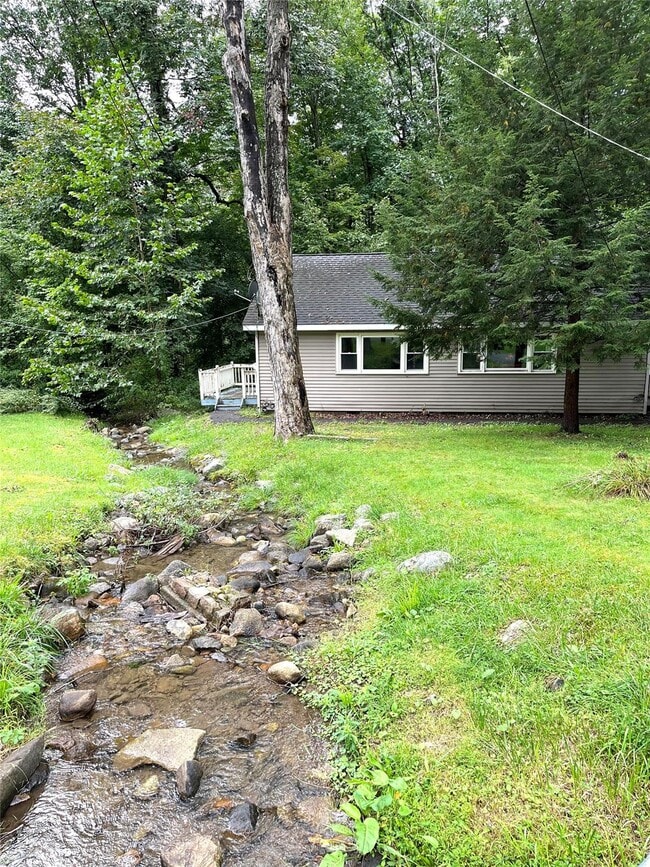 property at 6 Storybrook Ln