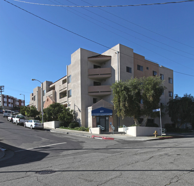 877 N Bunker Hill Ave in Los Angeles, CA - Building Photo - Building Photo