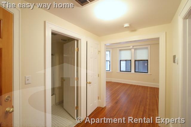 881 Massachusetts Ave in Cambridge, MA - Building Photo - Building Photo