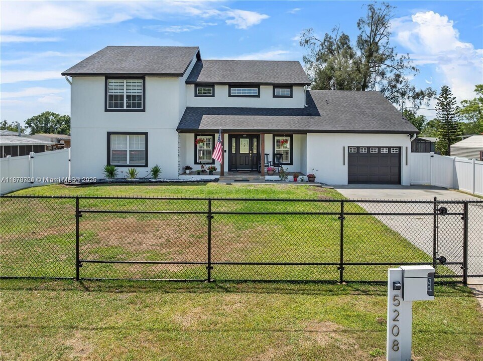 5208 Oakdale Rd in Haines City, FL - Building Photo
