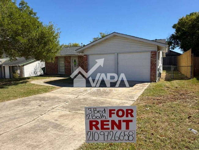 property at 7814 Hollow Oak