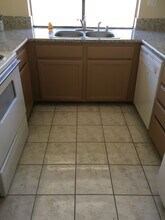 8421 Lomack Ct in Las Vegas, NV - Building Photo - Building Photo