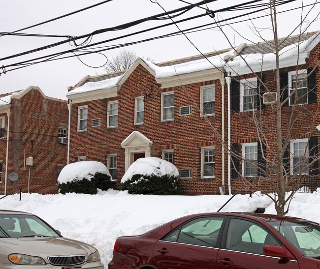 2229 40th Pl NW in Washington, DC - Building Photo - Building Photo