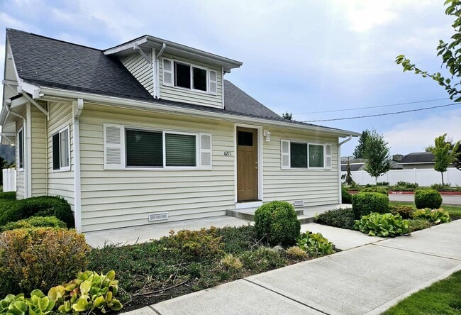 property at 6211 Parker Rd E