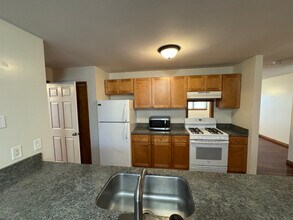 99 Buckley Rd in Liverpool, NY - Building Photo - Building Photo