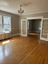 306 Prospect St, Unit 2 in Manchester, NH - Foto de edificio - Building Photo