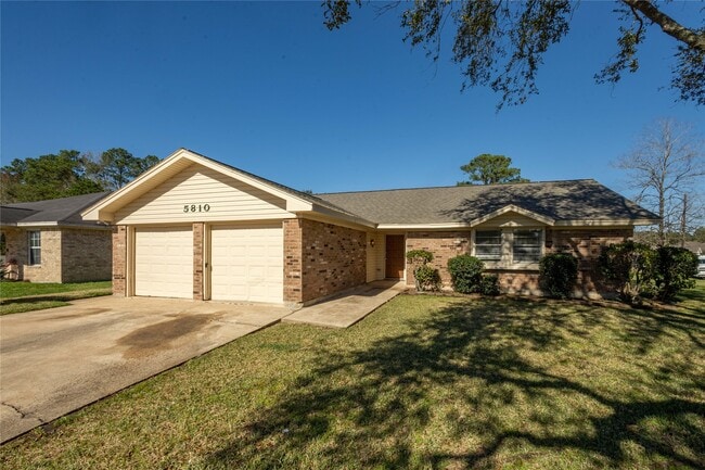 property at 5810 Meadowview Rd
