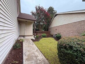 104 Tee Ct in Columbia, SC - Building Photo - Building Photo