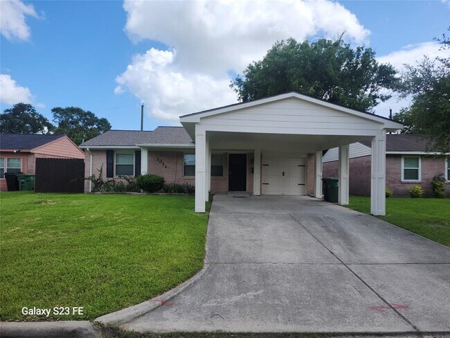 property at 3018 Brisbane St