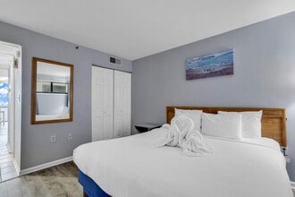 2310 N Ocean Blvd in Myrtle Beach, SC - Building Photo - Building Photo