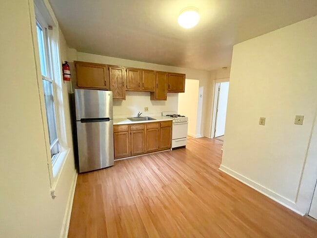 1570 Tremont St, Unit 1t