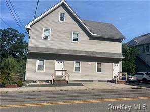 1225 E Main St-Unit -3 in Shrub Oak, NY - Foto de edificio