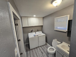 144 Seminole Cir in Onalaska, TX - Building Photo - Building Photo