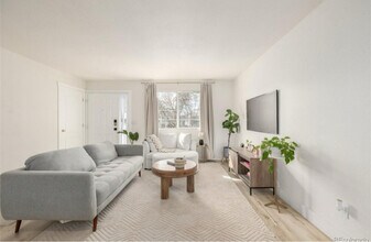 16397 E Wyoming Dr in Aurora, CO - Building Photo - Building Photo