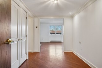 1 Euclid Ave in Summit, NJ - Building Photo - Building Photo