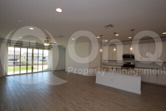 32011 N 125th Ave in Peoria, AZ - Building Photo - Building Photo