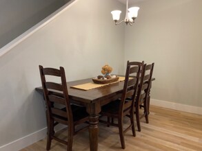 33 Wesleys Wy in Yarmouth, ME - Building Photo - Building Photo