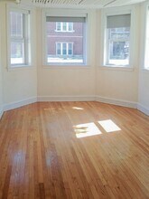 2208 W Foster Ave, Unit 2206-GDN in Chicago, IL - Foto de edificio - Building Photo