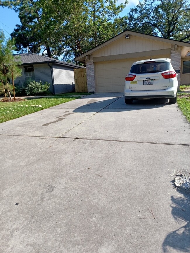 property at 23054 Banquo Dr
