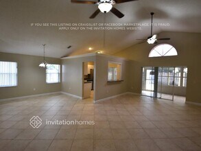 12152 NW 35th Pl in Sunrise, FL - Building Photo - Building Photo