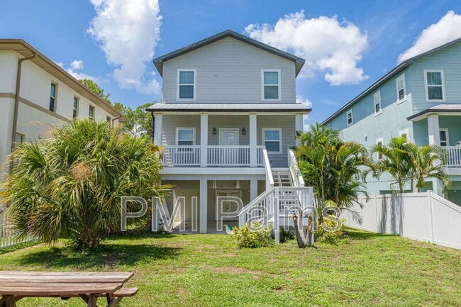 property at 227 46th Ave N