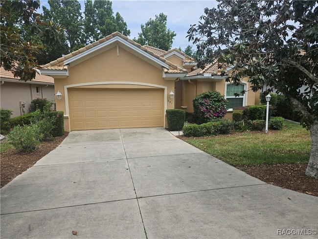 property at 681 W Doerr Path