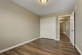 336 1st St in Genoa City, WI - Building Photo - Building Photo