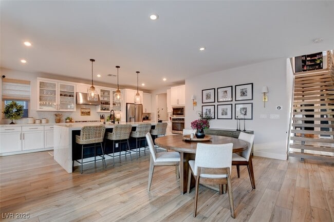 property at 9702 Starlight Ridge Ave